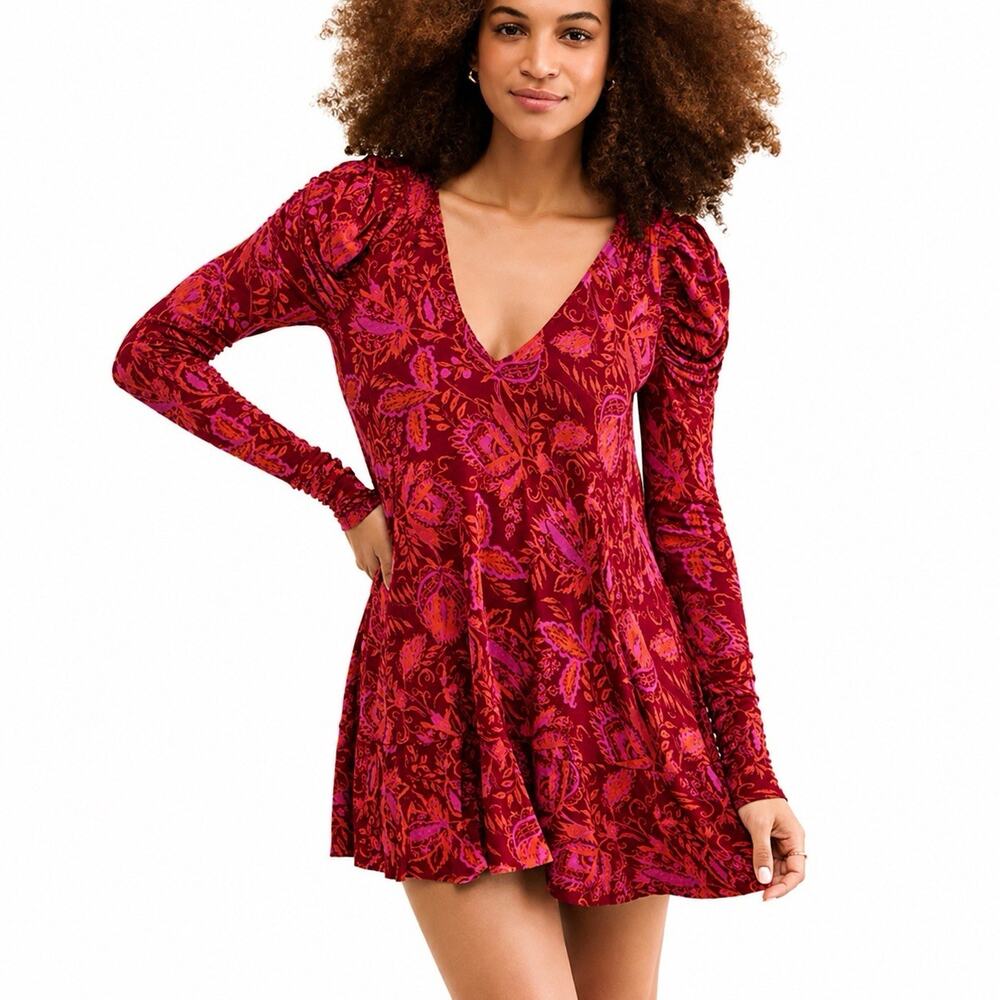 Free People Hello Lover Tunic Top XS Red Scarlett Combo Floral Ruched Sleeve NWT